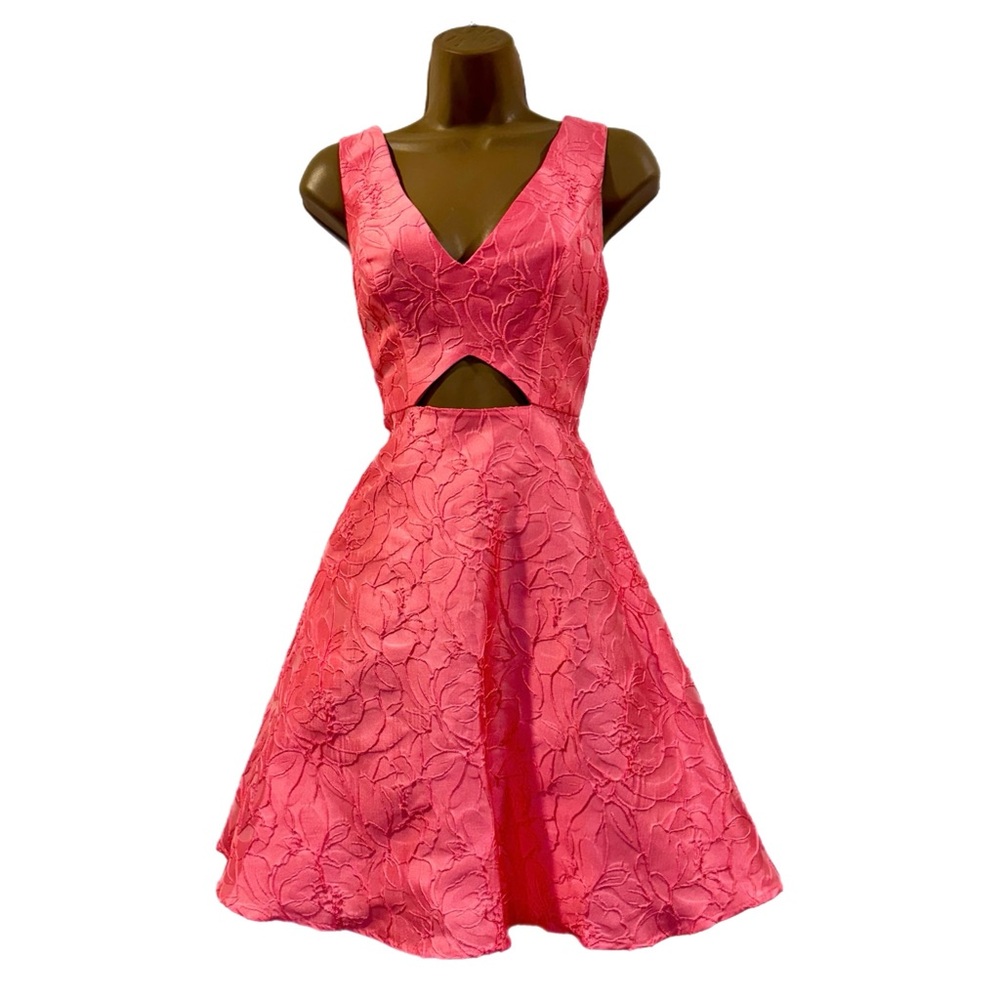 NWT pink floral embossed formal homecoming short A-line dress